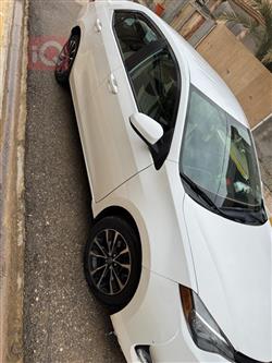 تۆیۆتا کۆرۆلا